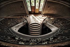 Chateau du Loup by Marius Mergelsberg