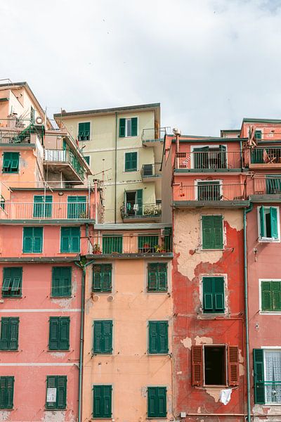 Cinque Terre van HelloHappylife