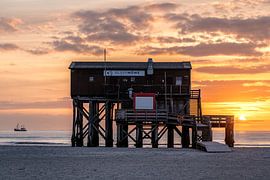 Sunset on the North Sea coast by Achim Thomae Photography