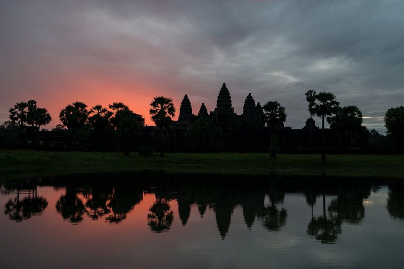 Sunrise over Angkor Wat by Richard van der Woude