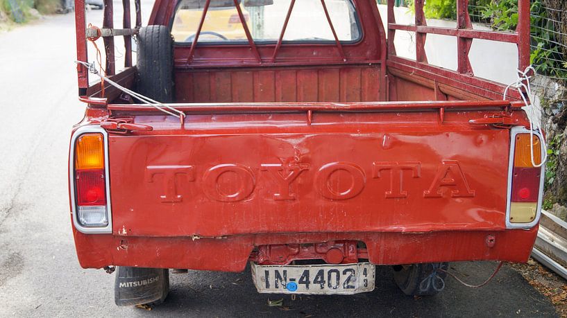 A toyota on Lefkas by ticus media