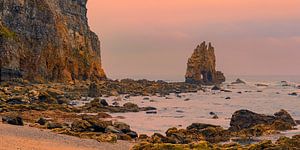 Panorama und Sonnenaufgang am Playa de Portizuelo, Asturien, Spanien