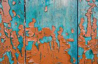 Afgebladderde verf op een houten paneel van Peter Heeling thumbnail