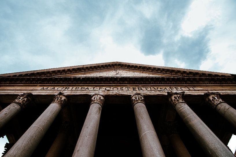 Voorkant van het Pantheon in Rome van Rens Dreuning