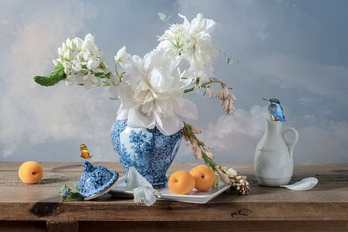 Stilleben 'Weiß und Blau