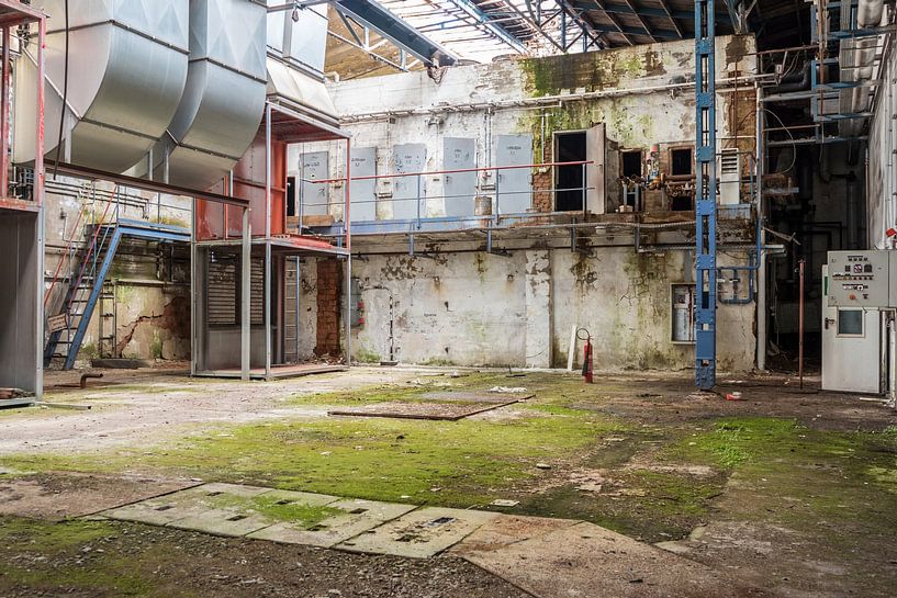 Lieu perdu &quot;Lieux abandonnés&quot; Ancienne usine par Animaflora PicsStock