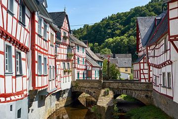Monreal in the Eifel region by Reiner Würz / RWFotoArt