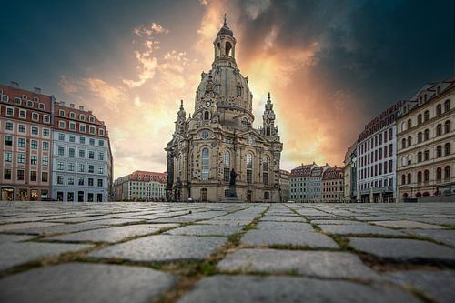 Uitzicht over de Neumarkt naar de Frauenkirche in Dresden