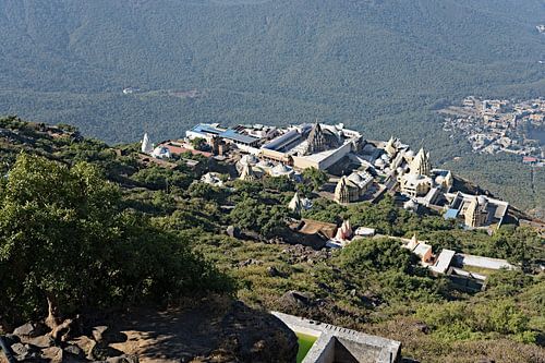 Spirituele beklimming van de berg Girnar
