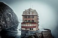 Abandoned hotel Belvedere by Gig-Pic by Sander van den Berg thumbnail