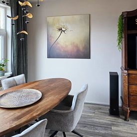 Klantfoto: Zeeuws knoopje, minimalisme (gezien bij vtwonen) van Studio Allee, op canvas