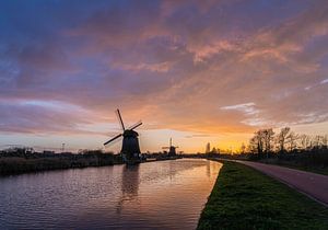 Alkmaarse molens tijdens de zonsondergang