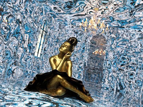 Golden ballerina III
