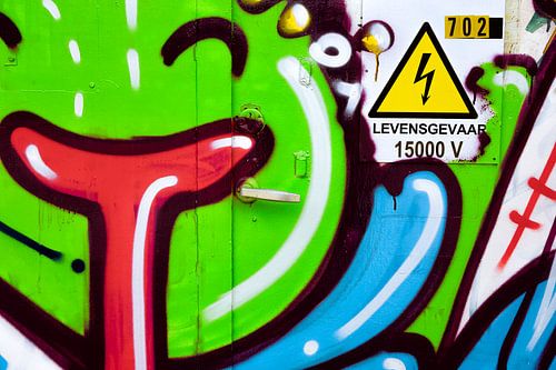 Hoogspanning in kleur