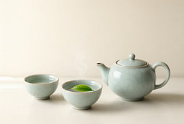 Ruhiges Teeservice aus Celadon-Keramik von Markus Gann