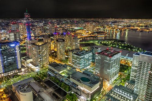 Nachtelijk Yokohama