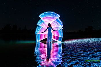 Mädchen im Regenbogen