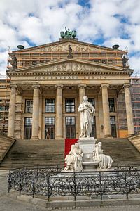 Berlin - Schillerbrunnen und Konzerthaus