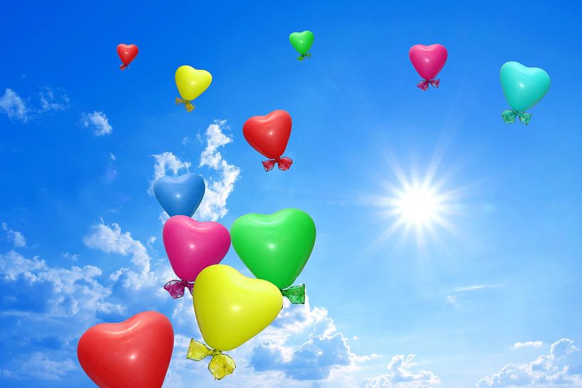 Blue sky with sun and colourful balloons by SusaZoom