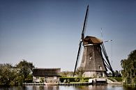 Oud Nederlands dorp Kinderdijk, UNESCO werelderfgoed. Nederland, Europa. van Tjeerd Kruse thumbnail