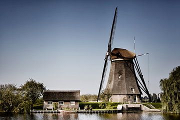 Ancien village hollandais Kinderdijk, classé au patrimoine mondial de l'UNESCO. Pays-Bas, Europe.