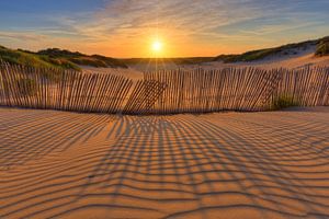 Coucher de soleil dans le parc Westduin près de Kijkduin et Scheveningen