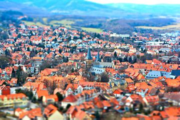 Luchtfoto van het romantische middeleeuwse stadje Wernigerode in het Harzgebergte