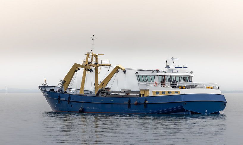 Fishing boat on the Eastern Scheldt by Triki Photography