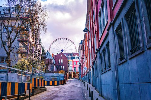 Hidden colours in Brussels by Geert Van Baelen