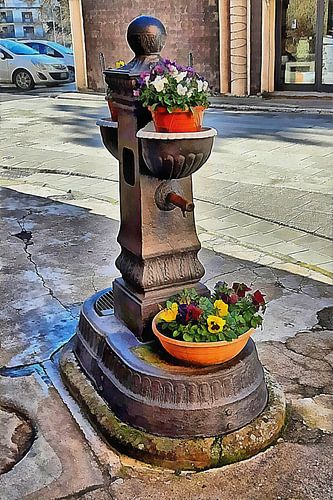 Fontaine d'eau avec Pansies 1