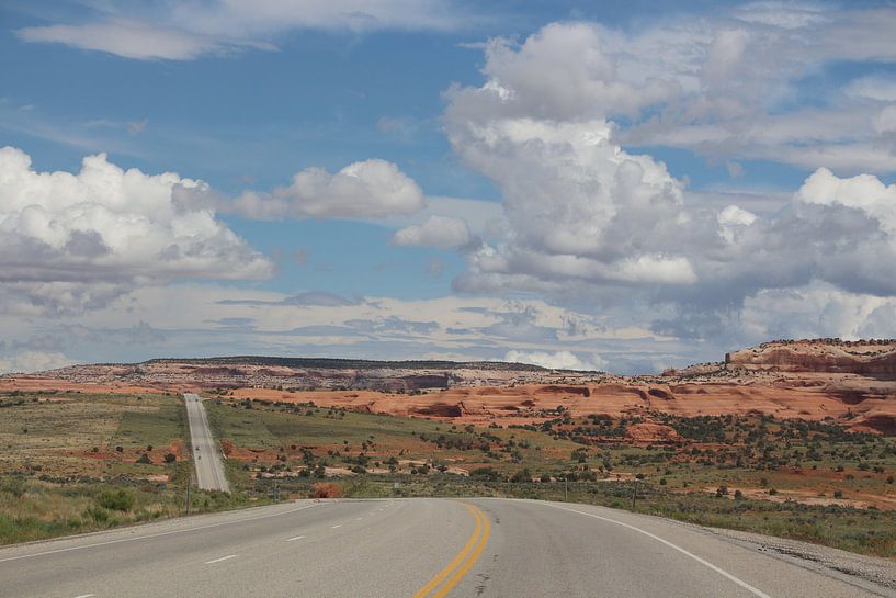 On the Road in Utah von Ricky Smeets