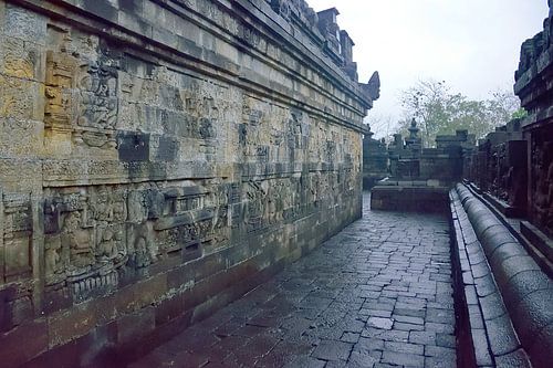 Een wandeling rond de Borobudur