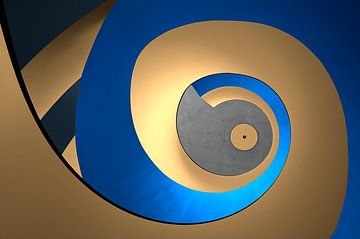 Spiral of Perspectives