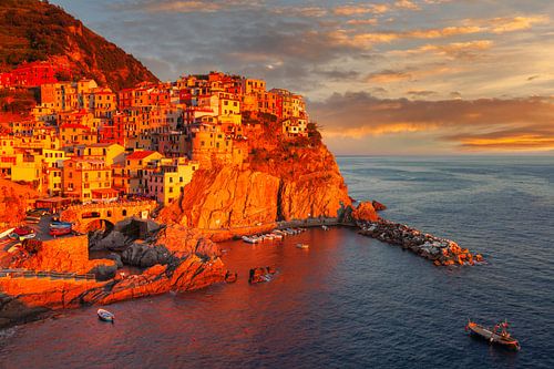 Manarola im Cinque Terre bei Sonnenuntergang