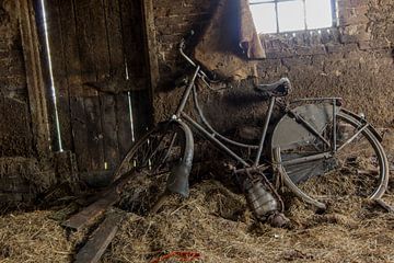 oude fiets van Elly Olsman