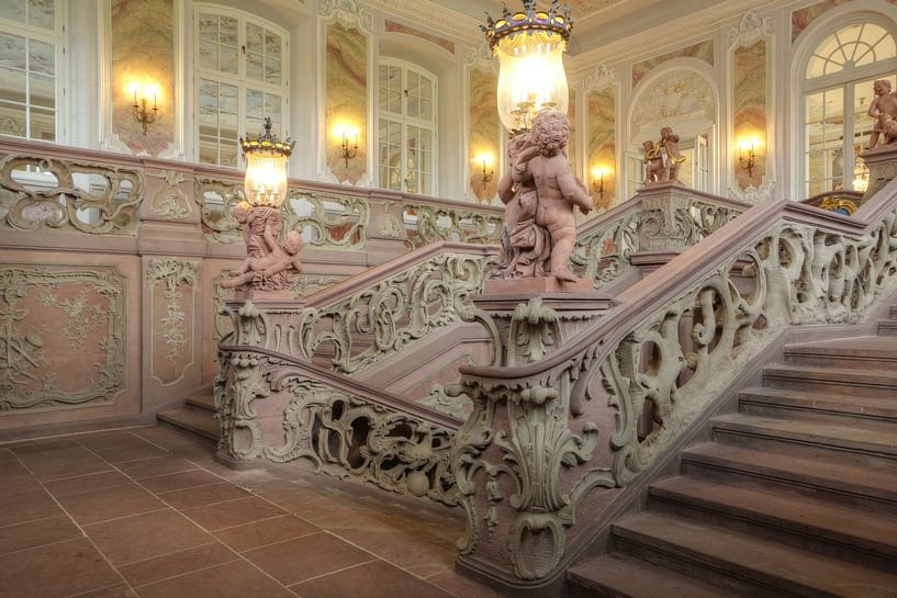 De trap in het keurvorstelijk paleis in Trier van Berthold Werner