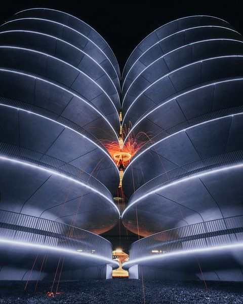 Amsterdam RAI Steelwool Parking Garage (Light Up The Darkness) by Picture Siron