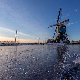 Black ice at the Bonrepas mill by Stephan Neven