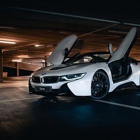 BMW i8 Roadster blanc sur Jarno Lammers