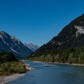 rivier de Lech, Reutte Ootsenrijk van Nienke Stegeman