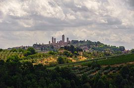 Blik op San Gimignano 1 - Toscane - Italie by Jeroen(JAC) de Jong