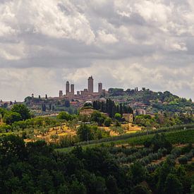Blik op San Gimignano 1 - Toscane - Italie by Jeroen(JAC) de Jong