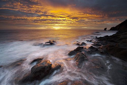 Middellandse Zee bij zonsondergang
