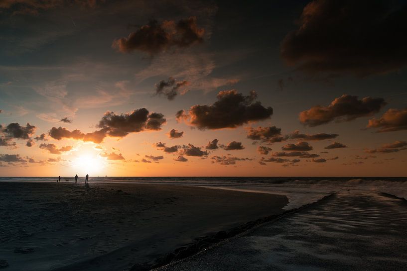 Silhouetten am Strand von StephanvdLinde