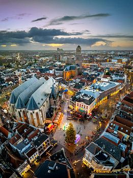Zwolle binnenstad tijdens zonsondergang