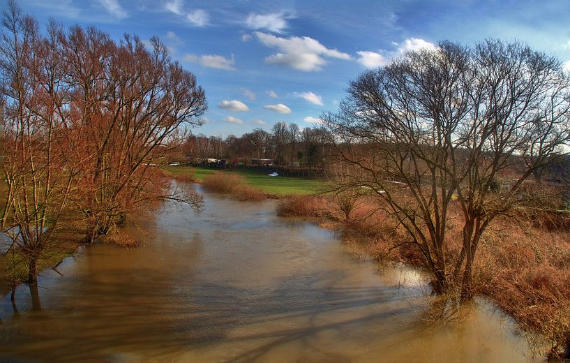 La lèvre par Edgar Schermaul