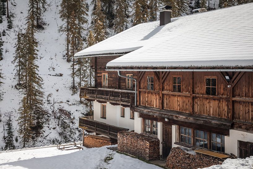 Alter Berghof in Kalkstein, Innervillgraten, vallei Villgratental van Christian Müringer