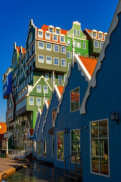 kleurrijk hollandse architectuur par Chris van Es