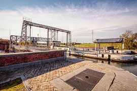 Ship lift No. 1 in Canal du Centre Thieu by Rob Boon