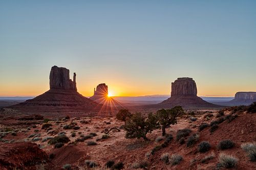 sunrise over Monument Valley